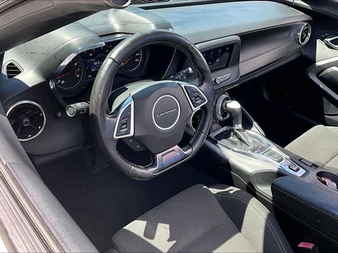 Used 2019 Chevrolet Camaro LT RWD image 16