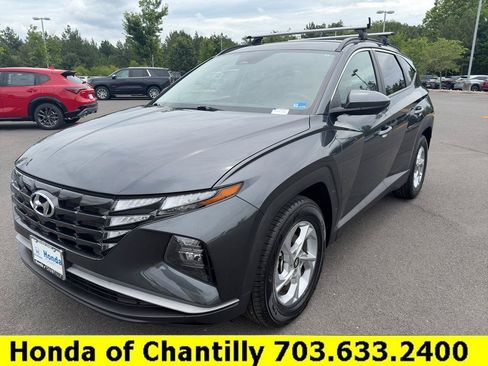 Used 2024 Hyundai Tucson SEL FWD image 3