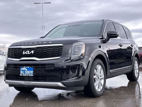 Used 2022 Kia Telluride LX AWD/4WD image 11