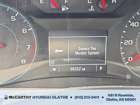 Used 2017 Chevrolet Malibu LT FWD image 6