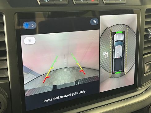 Certified 2024 Ford F350 Platinum w/ FX4 Off-Road Package image 20