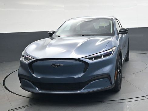 Used 2024 Ford Mustang Mach-E Select image 9
