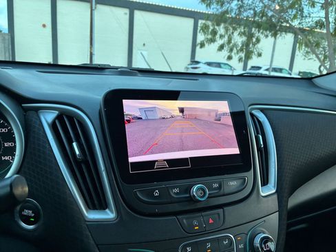 Used 2023 Chevrolet Malibu LT w/ Driver Confidence Package image 24