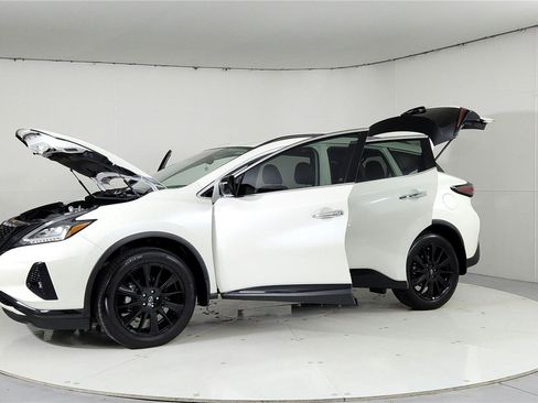 Certified 2024 Nissan Murano SV w/ SV Midnight Edition Package image 10