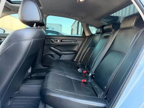 Used 2022 Honda Civic Touring image 30
