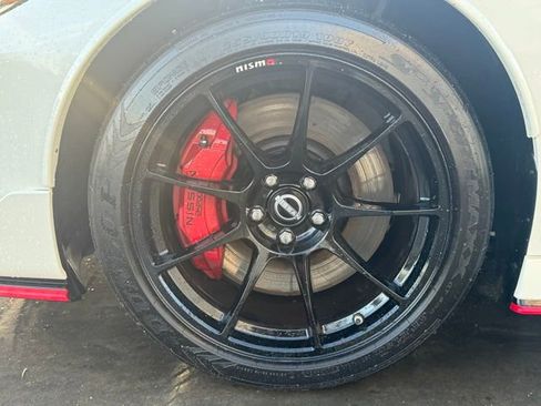 Used 2025 Nissan Z NISMO w/ Floor Mat Package image 10
