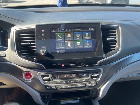 Used 2022 Honda Pilot Special Edition image 8