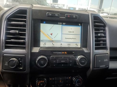 Used 2019 Ford F150 XLT w/ Equipment Group 302A Luxury AWD/4WD image 9