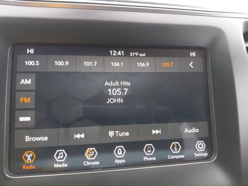 Used 2019 Jeep Cherokee Latitude Plus w/ Comfort/Convenience Group image 41