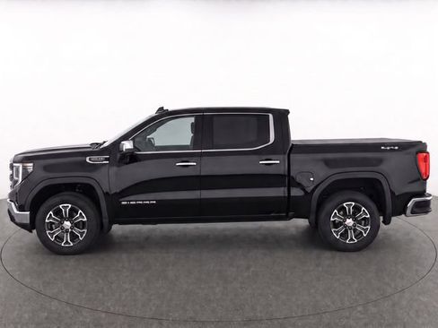 Used 2025 GMC Sierra 1500 SLT AWD/4WD image 4
