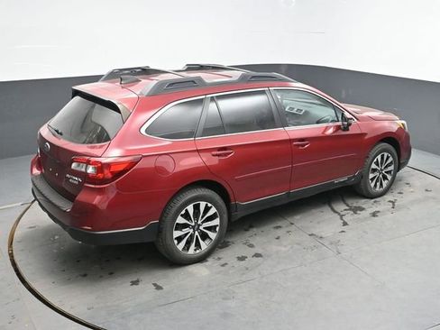 Used 2017 Subaru Outback 2.5i Limited AWD/4WD image 24
