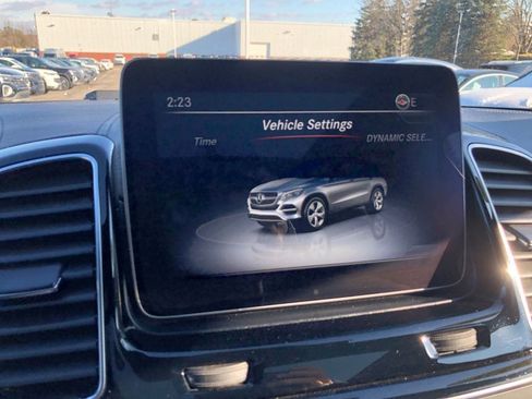 Used 2018 Mercedes-Benz GLE 43 AMG 4MATIC Coupe w/ Parking Assist Package image 21