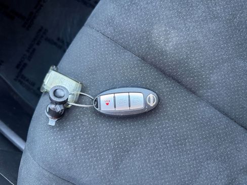 Used 2023 Nissan Murano S image 22