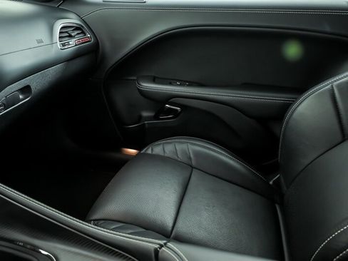 Used 2023 Dodge Challenger SRT Hellcat RWD image 38