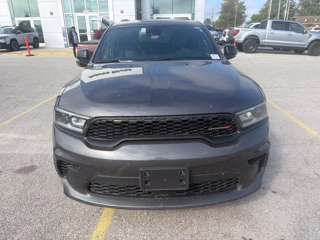 Used 2024 Dodge Durango GT AWD/4WD image 3