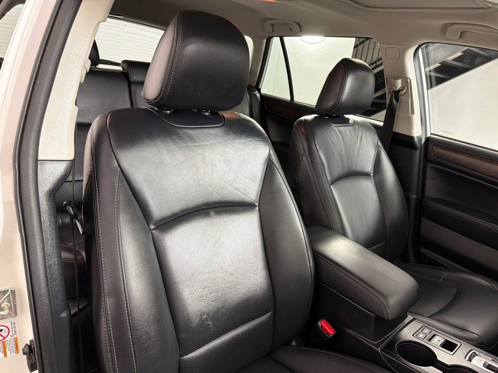 Used 2015 Subaru Outback 2.5i Limited AWD/4WD image 24