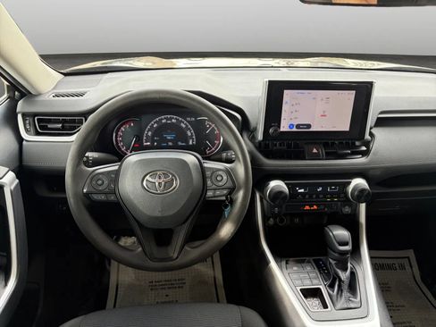 Used 2023 Toyota RAV4 LE image 23