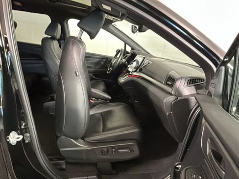 Used 2023 Honda Odyssey Sport image 31