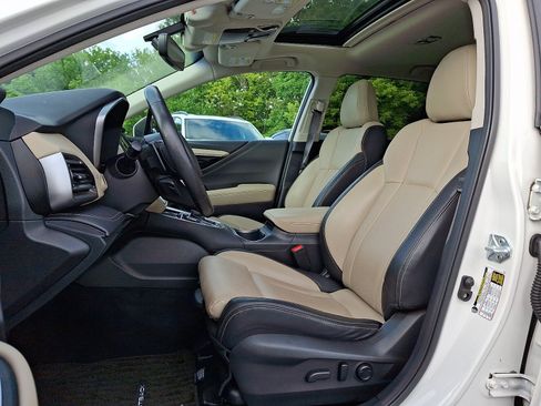 Used 2022 Subaru Outback Limited AWD/4WD image 13