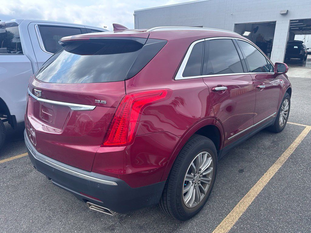 Used 2019 Cadillac XT5 Luxury FWD image 4