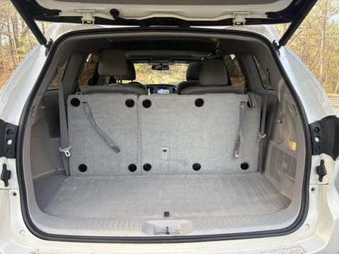 Used 2015 Toyota Highlander Limited image 38