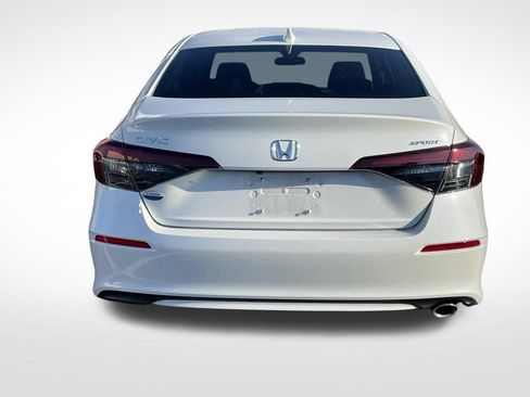 Used 2025 Honda Civic Sport image 4
