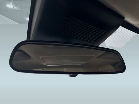 New 2025 Nissan Sentra SR image 18