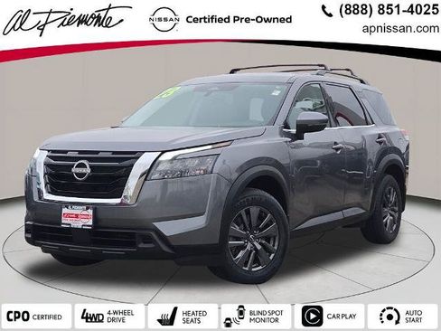 Certified 2023 Nissan Pathfinder SV image 1