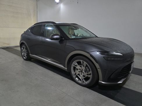 Used 2023 Genesis GV60 Performance image 4