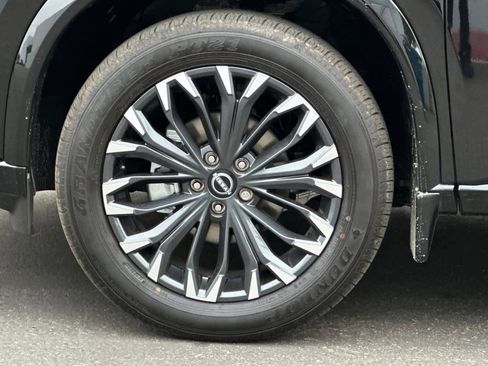 New 2026 Nissan Rogue Platinum image 33