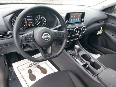 New 2025 Nissan Sentra S image 15