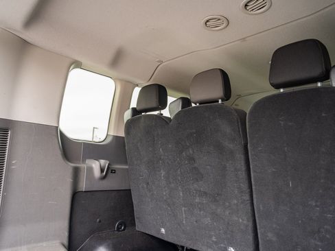 Used 2023 Ford Transit 350 XLT image 25