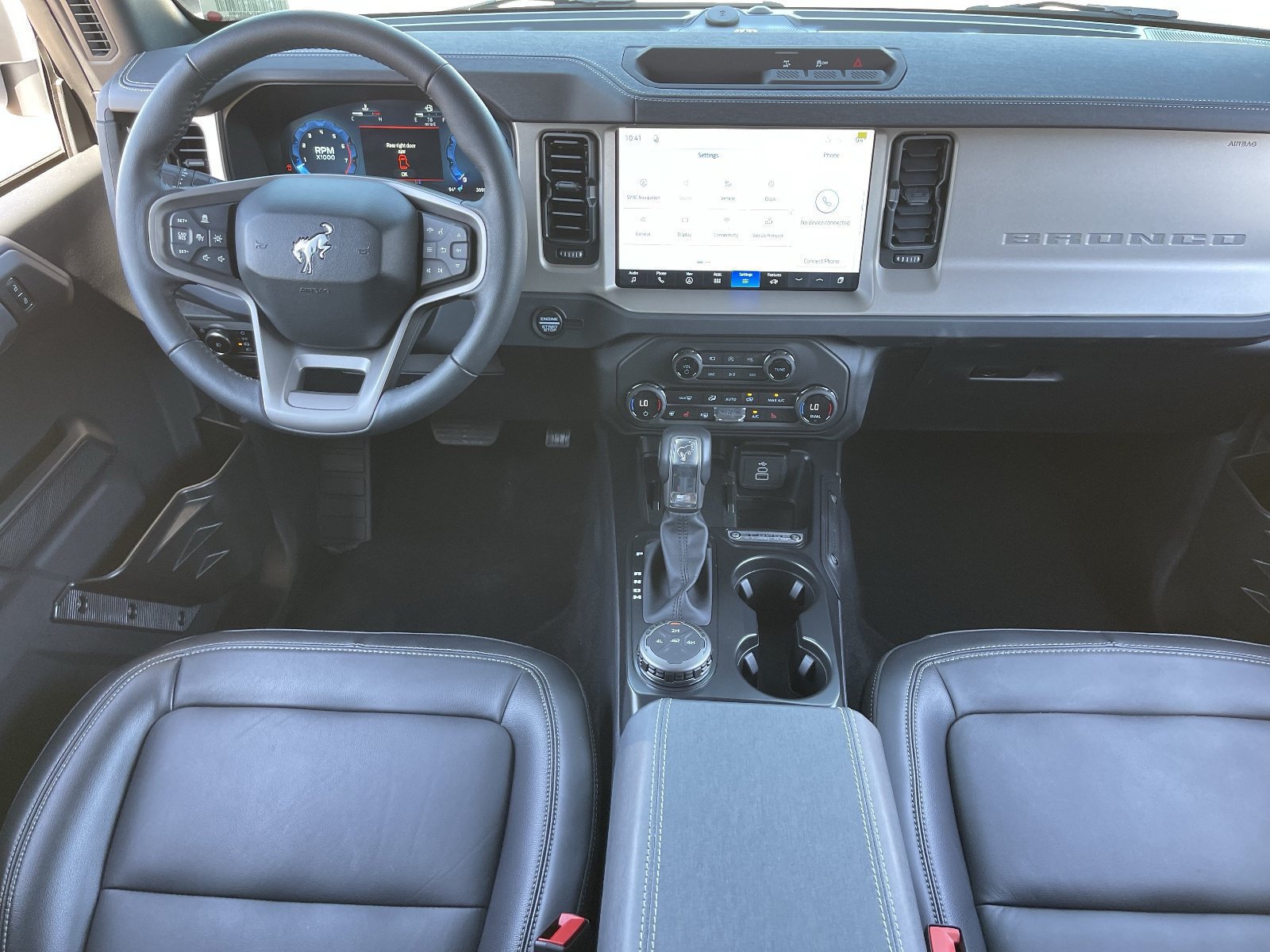 Used 2026 Ford Bronco Outer Banks AWD/4WD image 17