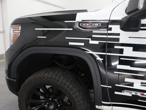 Used 2022 GMC Sierra 1500 AT4 w/ AT4 Premium Package AWD/4WD image 34