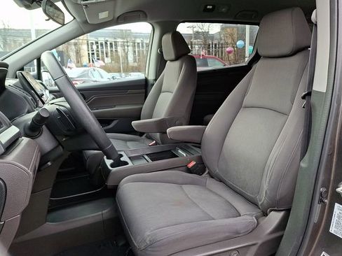 Used 2019 Honda Odyssey EX image 13