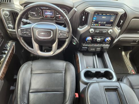 Used 2021 GMC Sierra 2500 Denali w/ Denali Ultimate Package AWD/4WD image 11