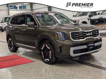 Certified 2023 Kia Telluride S w/ S Sunroof Package