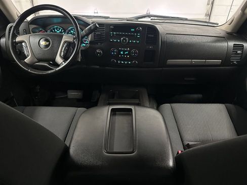 Used 2014 Chevrolet Silverado 2500 LT AWD/4WD image 23