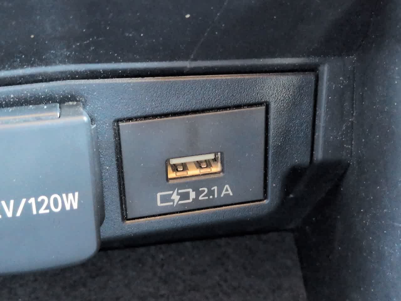 Used 2021 Toyota Corolla LE FWD image 20