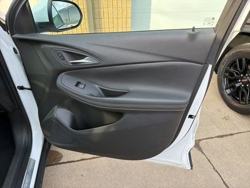 Used 2023 Buick Encore GX Preferred image 21