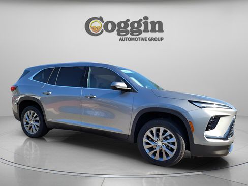 New 2025 Buick Enclave Preferred w/ Power Package image 19