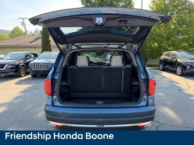 Used 2017 Honda Pilot Touring image 40