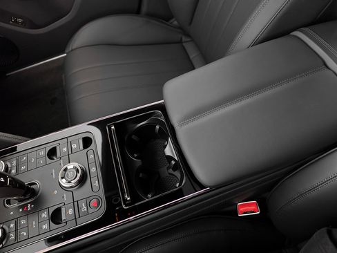 New 2026 Bentley Flying Spur Plug-In Hybrid image 21