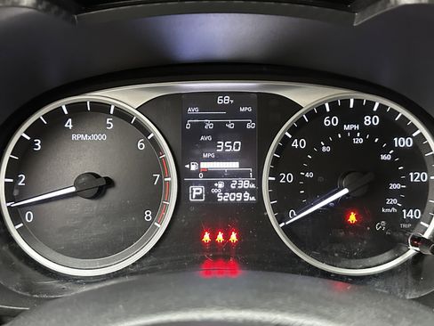 Used 2024 Nissan Versa S w/ Trunk Package image 14