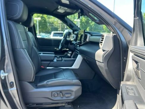 Used 2026 Toyota Tundra Limited AWD/4WD image 18