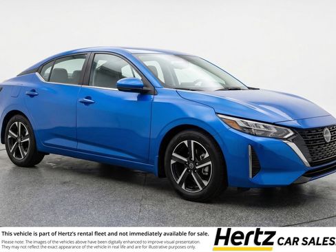 Used 2025 Nissan Sentra SV image 1