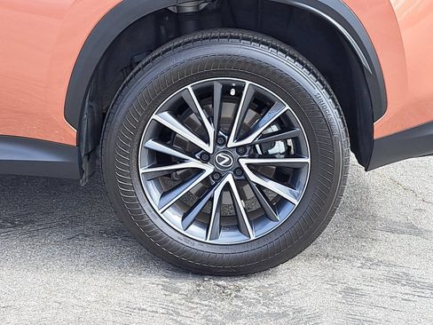 Used 2025 Lexus NX 250 FWD image 36