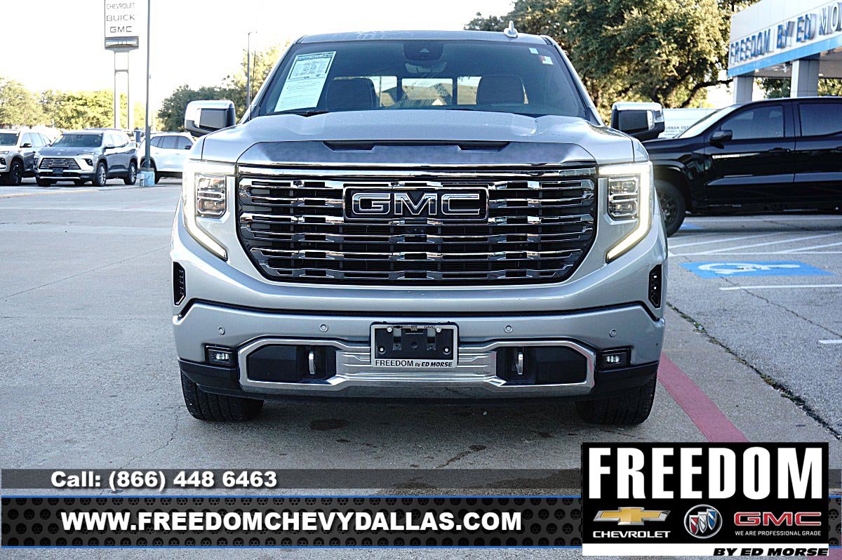 Used 2024 GMC Sierra 1500 Denali Ultimate AWD/4WD image 2