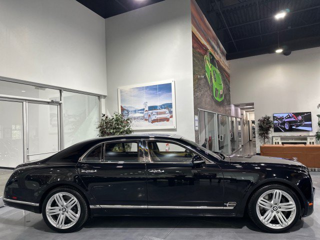 Used 2011 Bentley Mulsanne RWD image 27