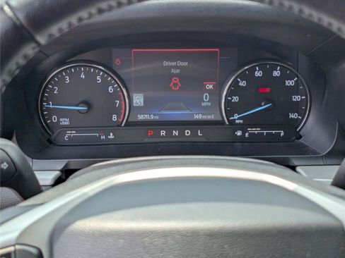 Used 2022 Ford Explorer XLT w/ Equipment Group 202A RWD image 22